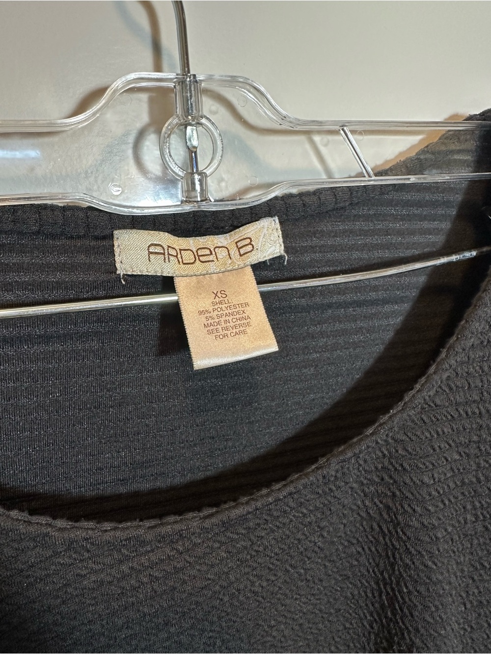 Arden B Black Ribbed Short Sleeve Top